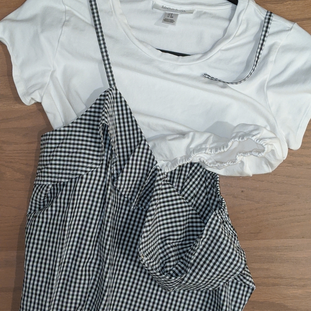 Cute contemporary nursing top